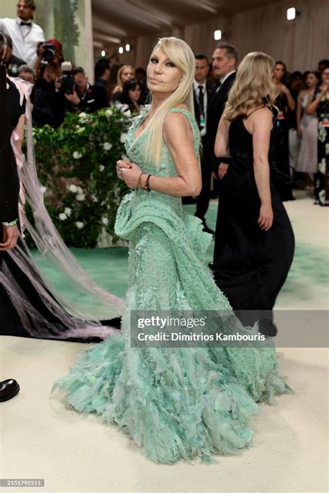 donatella met gala 2024.